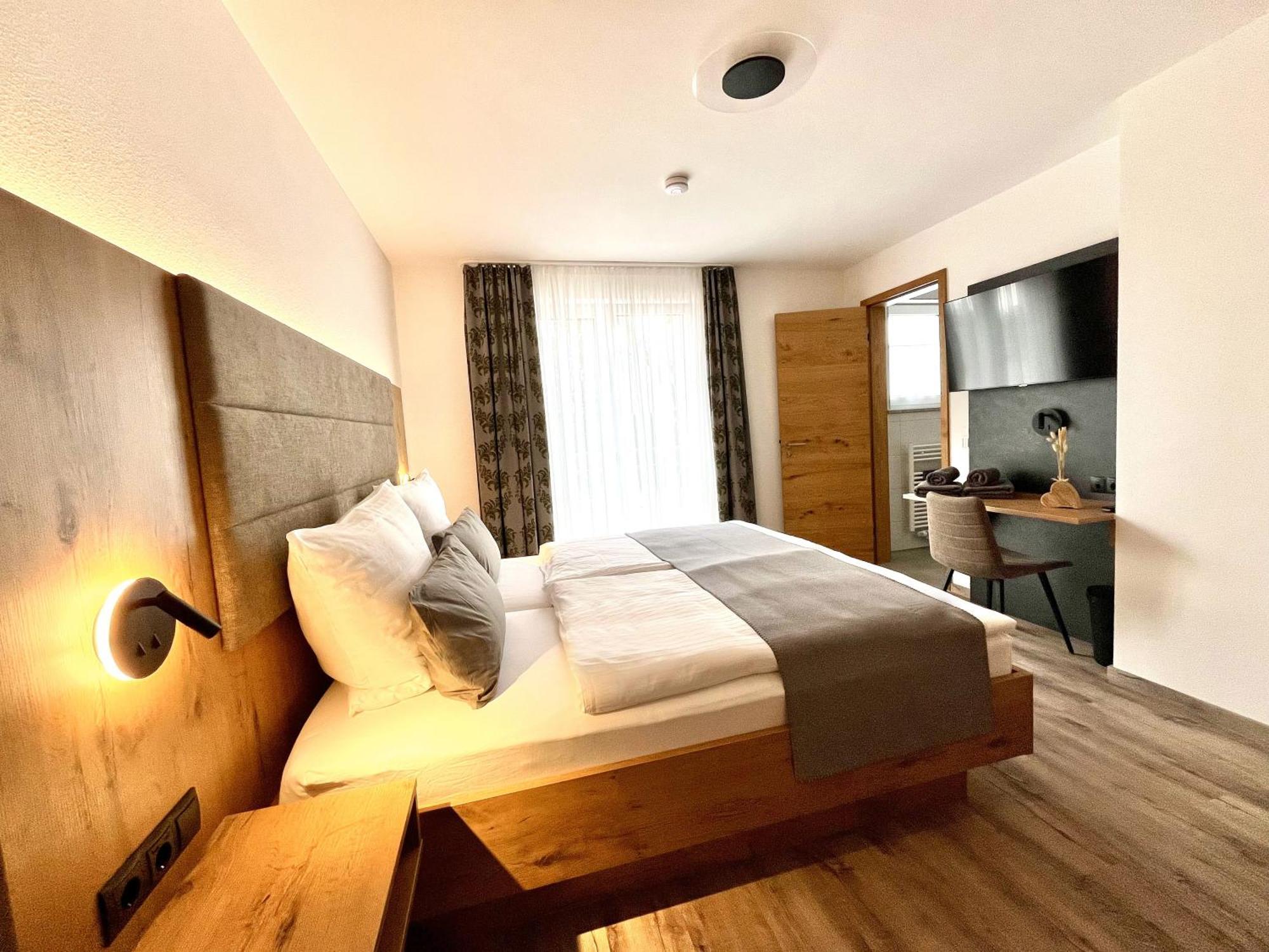 Gastwirtschaft & Hotel Doll Markt Indersdorf Ruang foto